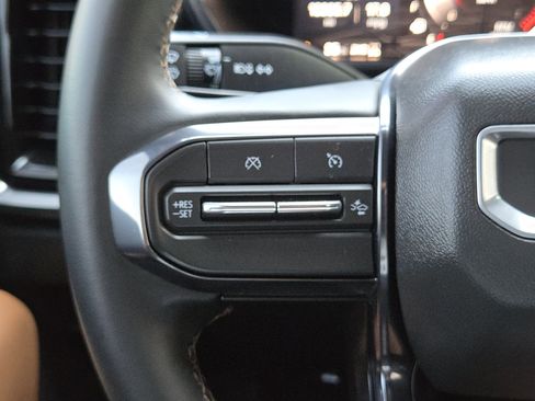 Used 2024 GMC Canyon AT4 w/ Canyon Safety Plus Package image 26