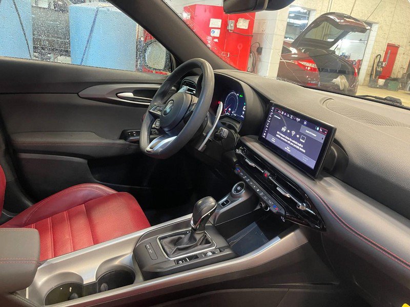 Used 2024 Dodge Hornet R/T Plus AWD/4WD image 2