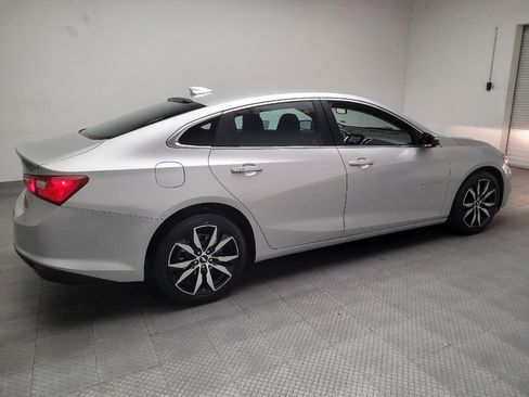Used 2018 Chevrolet Malibu LT image 10