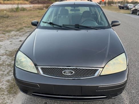 Used 2005 Ford Focus SE image 8
