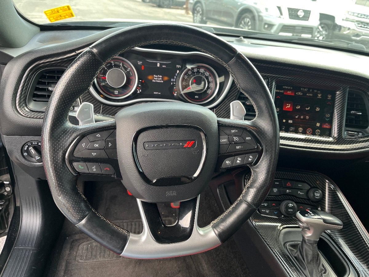 Used 2015 Dodge Challenger R/T Scat Pack w/ Leather Interior Group RWD image 10