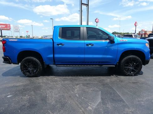 Used 2022 Chevrolet Silverado 1500 LT Trail Boss w/ Protection Package AWD/4WD image 4