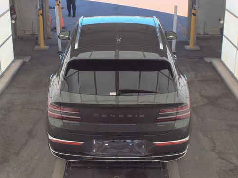 Used 2025 Genesis GV80 2.5T Standard image 4