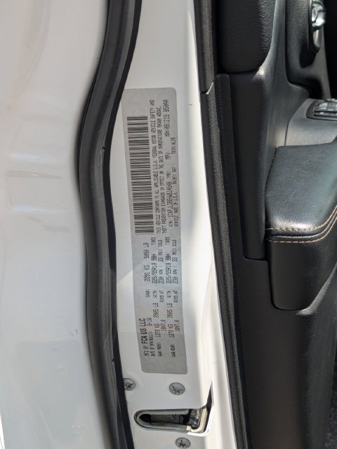 Used 2017 Jeep Cherokee Limited FWD image 26