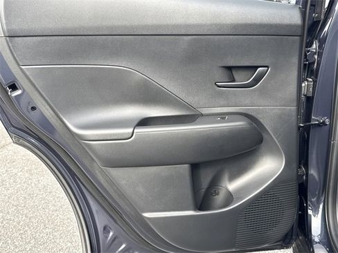 Certified 2025 Hyundai Kona SEL image 21