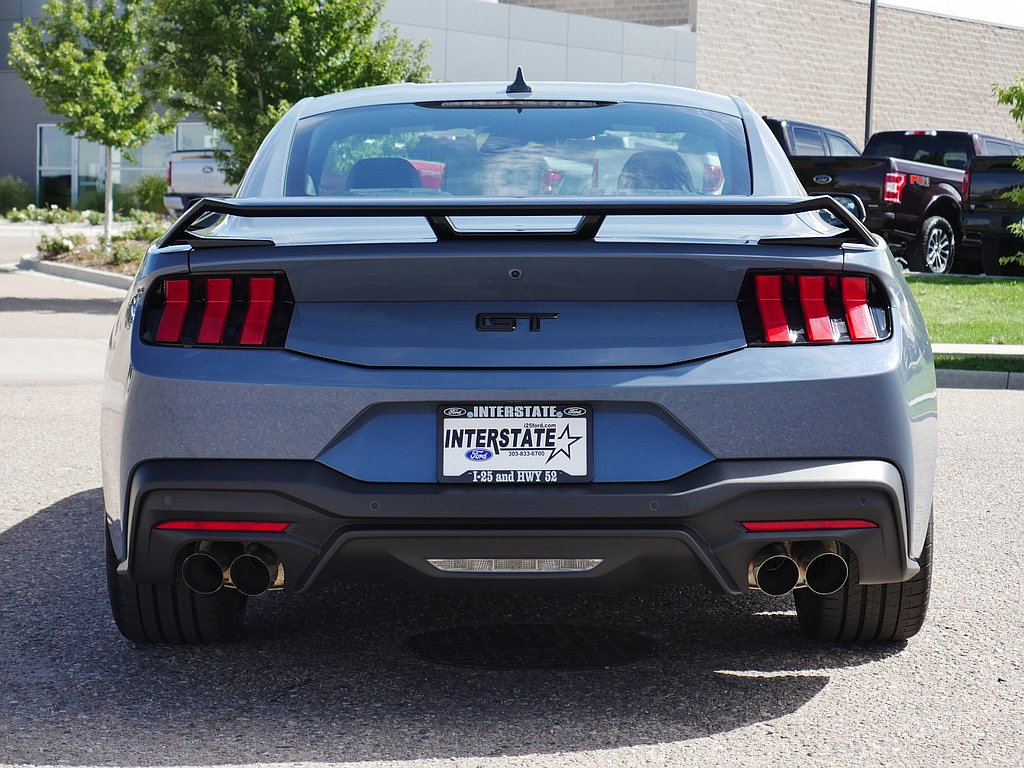 New 2026 Ford Mustang GT Premium w/ GT Performance Package RWD image 4