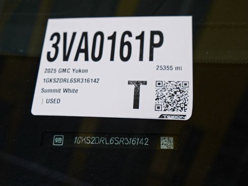 Used 2025 GMC Yukon Denali AWD/4WD image 37