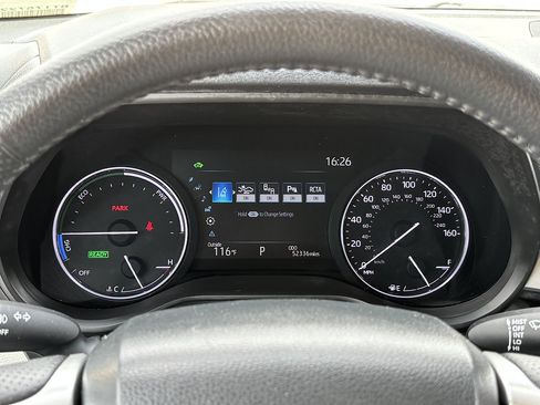Certified 2023 Toyota Sienna Limited FWD image 44