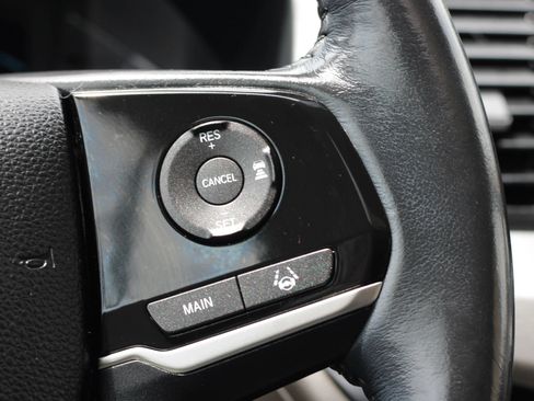 Used 2018 Honda Odyssey EX-L image 18