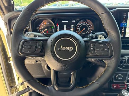 Used 2025 Jeep Wrangler Unlimited Rubicon 392 AWD/4WD image 26