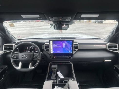 New 2026 Toyota Tundra Limited AWD/4WD image 11