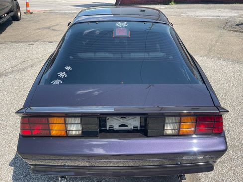 Used 1992 Chevrolet Camaro RS RWD image 8