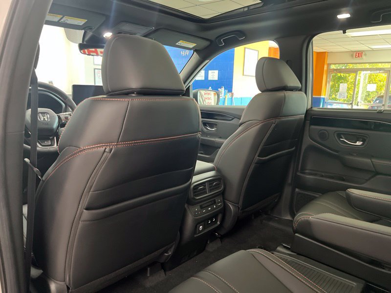 New 2026 Honda Pilot TrailSport image 18