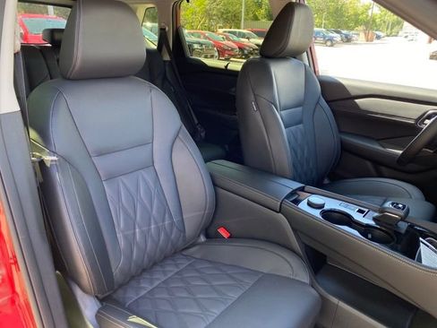 New 2026 Nissan Rogue Platinum w/ Platinum Premium Package image 9