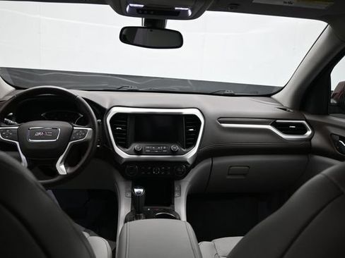 Used 2018 GMC Acadia SLT FWD image 19