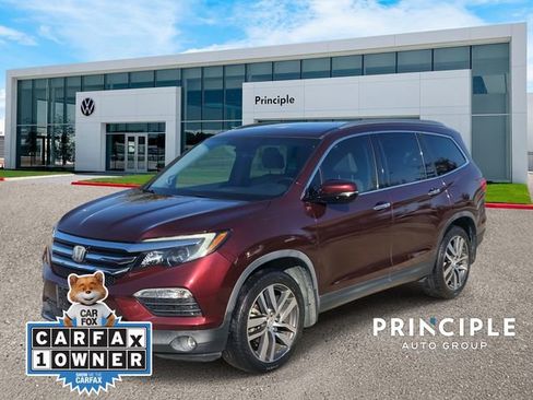 Used 2018 Honda Pilot Elite image 1