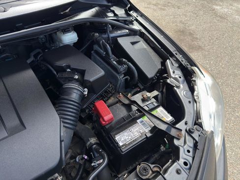 Used 2013 Toyota Corolla LE FWD image 40