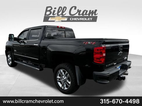 Used 2018 Chevrolet Silverado 2500 High Country AWD/4WD image 9