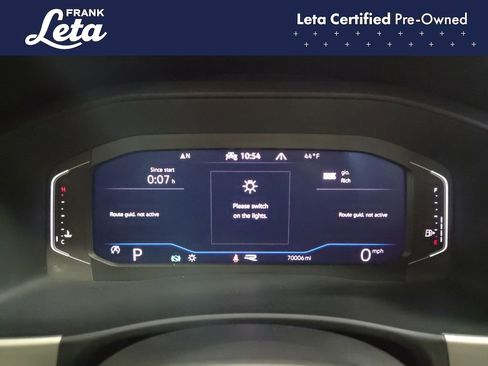 Used 2021 Volkswagen Atlas SEL Premium image 16