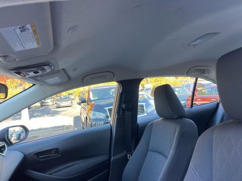 Used 2024 Toyota Corolla LE image 20