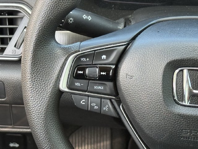 Used 2019 Honda Accord LX image 13