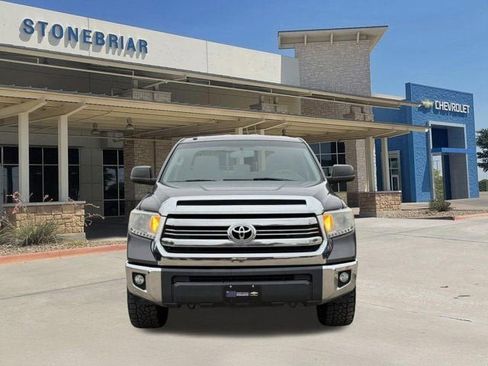 Used 2017 Toyota Tundra SR5 w/ SR5 Upgrade Package RWD image 9