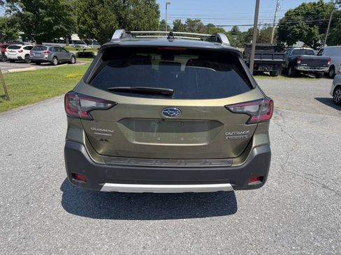 Used 2025 Subaru Outback Touring XT AWD/4WD image 4