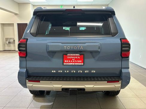 Used 2025 Toyota 4Runner Limited image 5