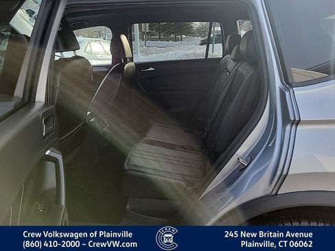 Certified 2022 Volkswagen Tiguan SE R-Line image 14