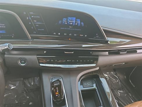 Used 2021 Cadillac Escalade Sport image 25