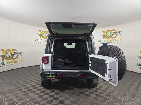 Used 2026 Jeep Wrangler Unlimited Rubicon AWD/4WD image 31