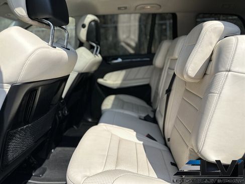 Used 2017 Mercedes-Benz GLS 63 AMG 4MATIC image 17