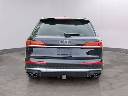 Certified 2025 Audi SQ7 Prestige AWD/4WD image 5