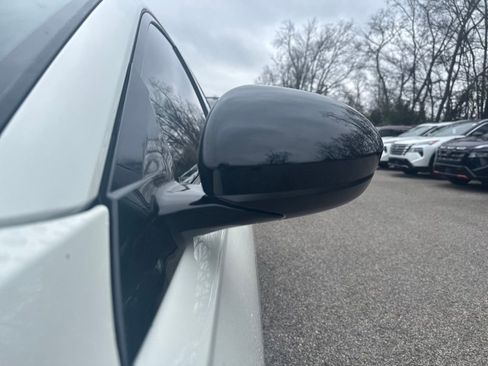 New 2026 Nissan Altima 2.5 SR image 32