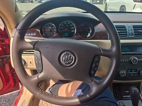 Used 2011 Buick Lucerne CX image 14