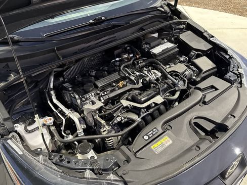 Used 2023 Toyota Corolla LE image 7