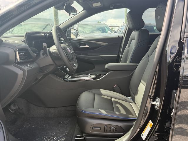 New 2026 Buick Envista Sport Touring w/ Convenience I Package FWD image 10