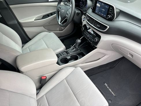 Used 2019 Hyundai Tucson Sport image 17