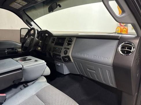 Used 2015 Ford F250 XLT w/ FX4 Off-Road Package AWD/4WD image 54