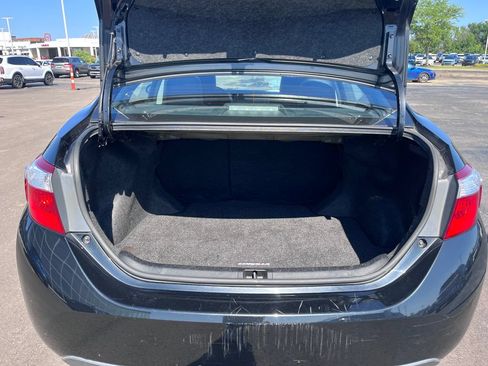 Used 2016 Toyota Corolla S FWD image 21