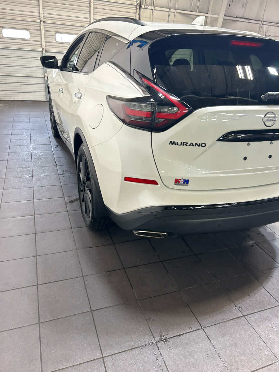 Used 2023 Nissan Murano SV w/ SV Midnight Edition Package AWD/4WD image 8
