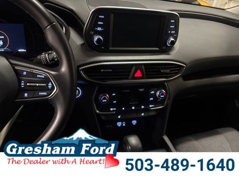 Used 2019 Hyundai Santa Fe SEL image 18