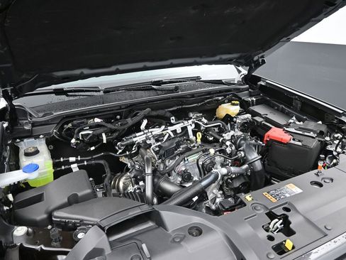 New 2025 Ford Ranger Lariat w/ FX4 Off-Road Package image 13