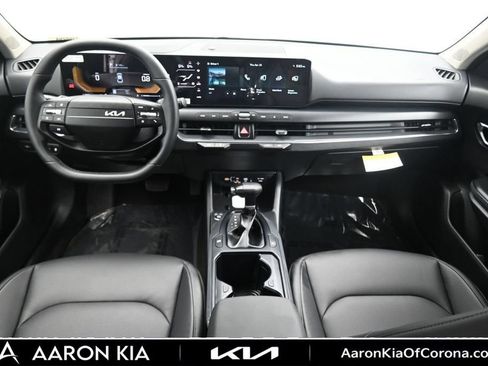 New 2026 Kia K4 EX FWD image 37