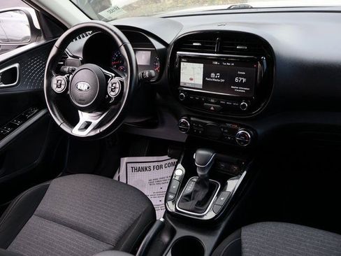 Used 2021 Kia Soul EX FWD image 15