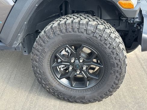 Used 2025 Jeep Wrangler Unlimited Sport S 4xe image 12