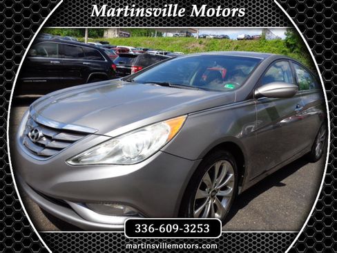 Used 2012 Hyundai Sonata SE image 1