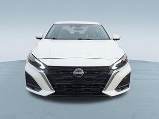 Used 2024 Nissan Altima 2.5 SL video 2