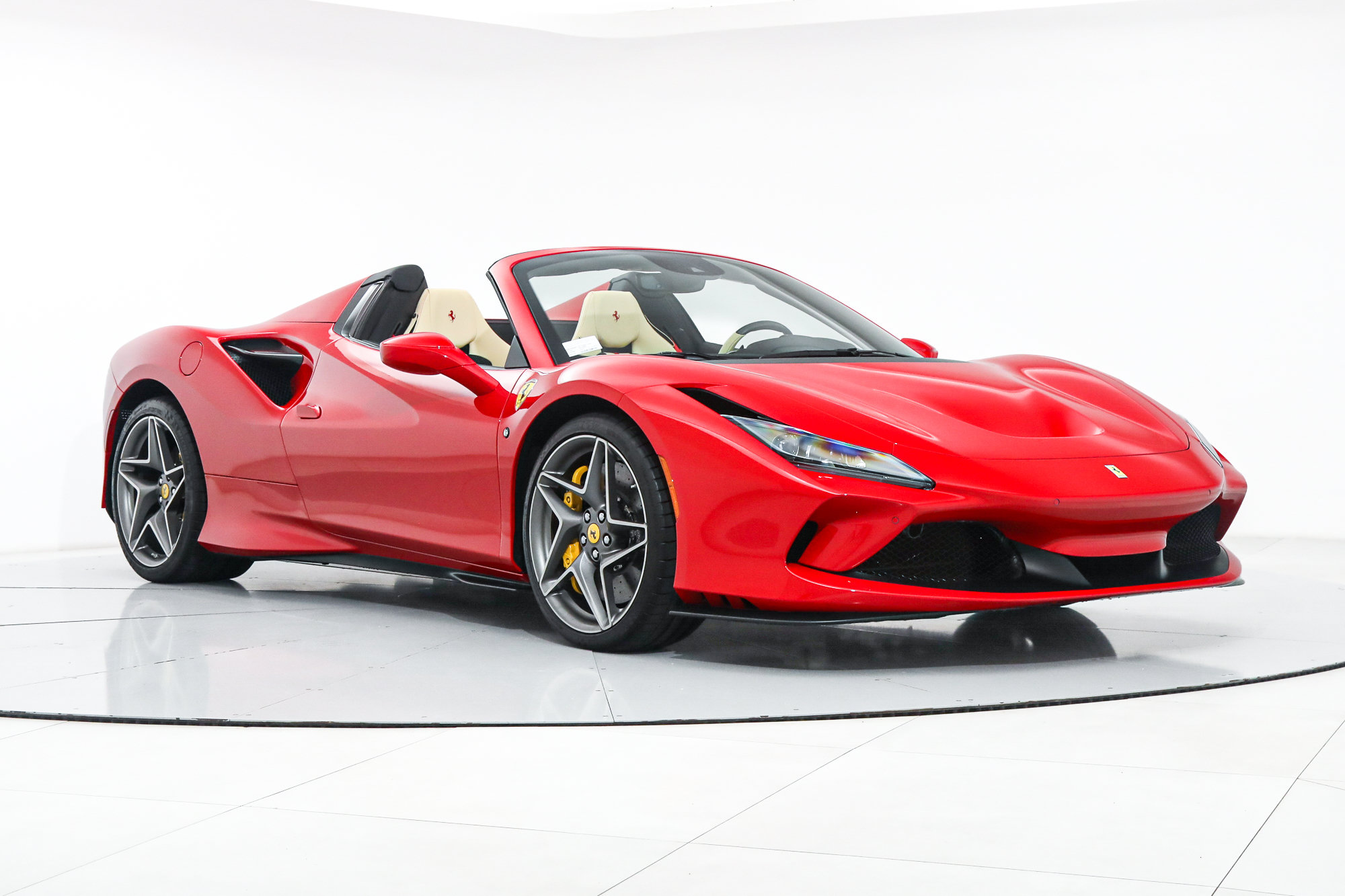 Certified 2022 Ferrari F8 Tributo RWD image 12