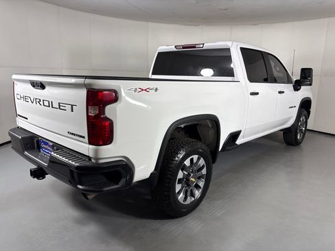 Certified 2023 Chevrolet Silverado 2500 Custom w/ Custom Value Package AWD/4WD image 10